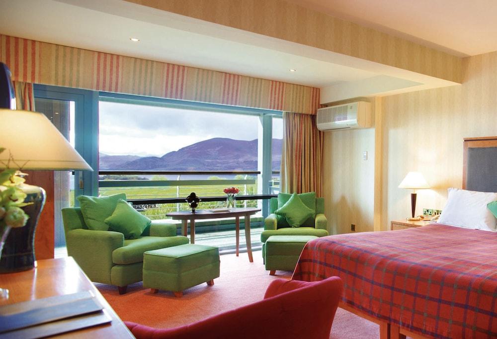 Aghadoe Heights Hotel & Spa キラーニー エクステリア 写真 A room at the Killarney International Hotel