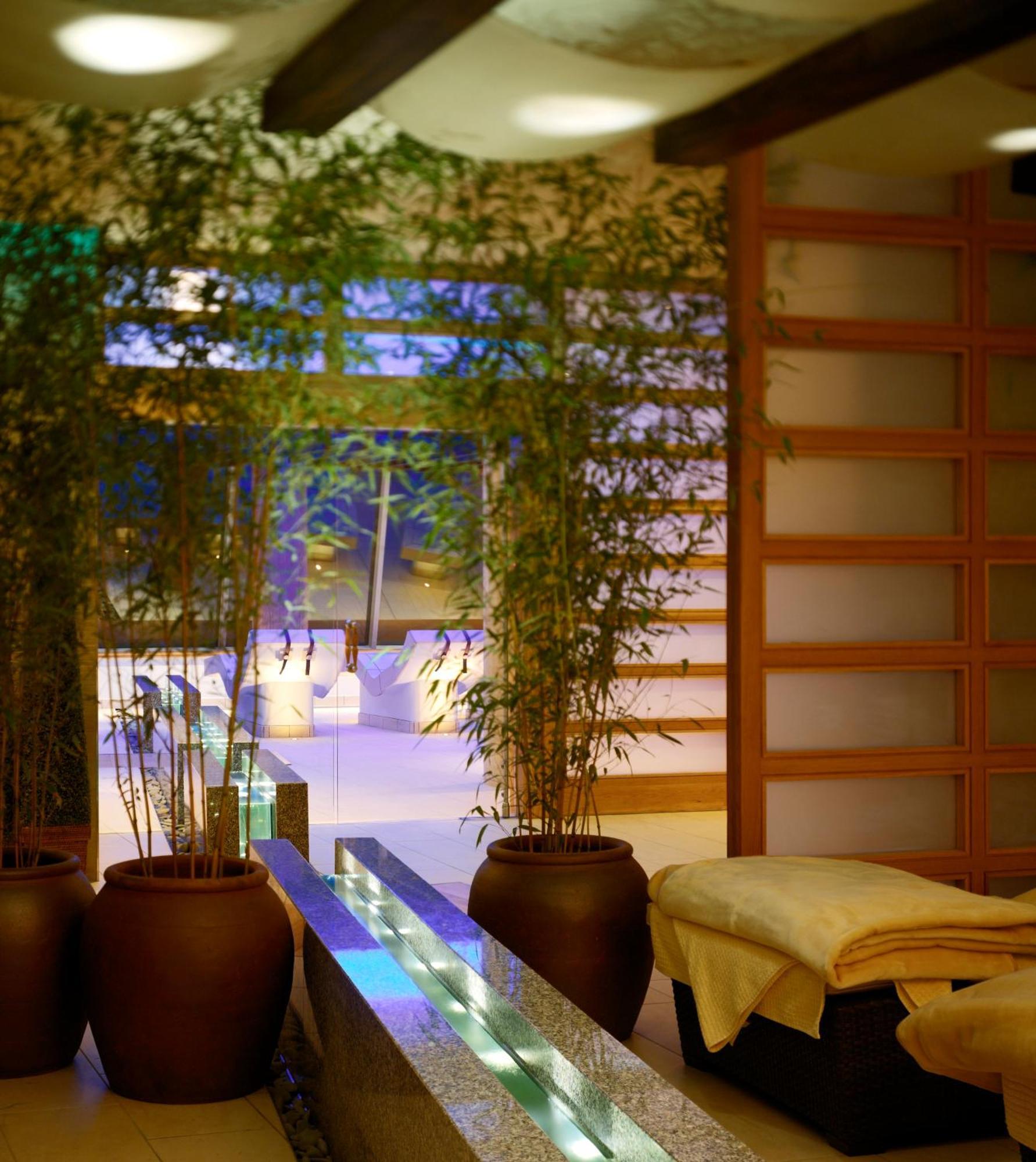 Aghadoe Heights Hotel & Spa キラーニー 部屋 写真 The spa at the Mandarin Oriental, Munich