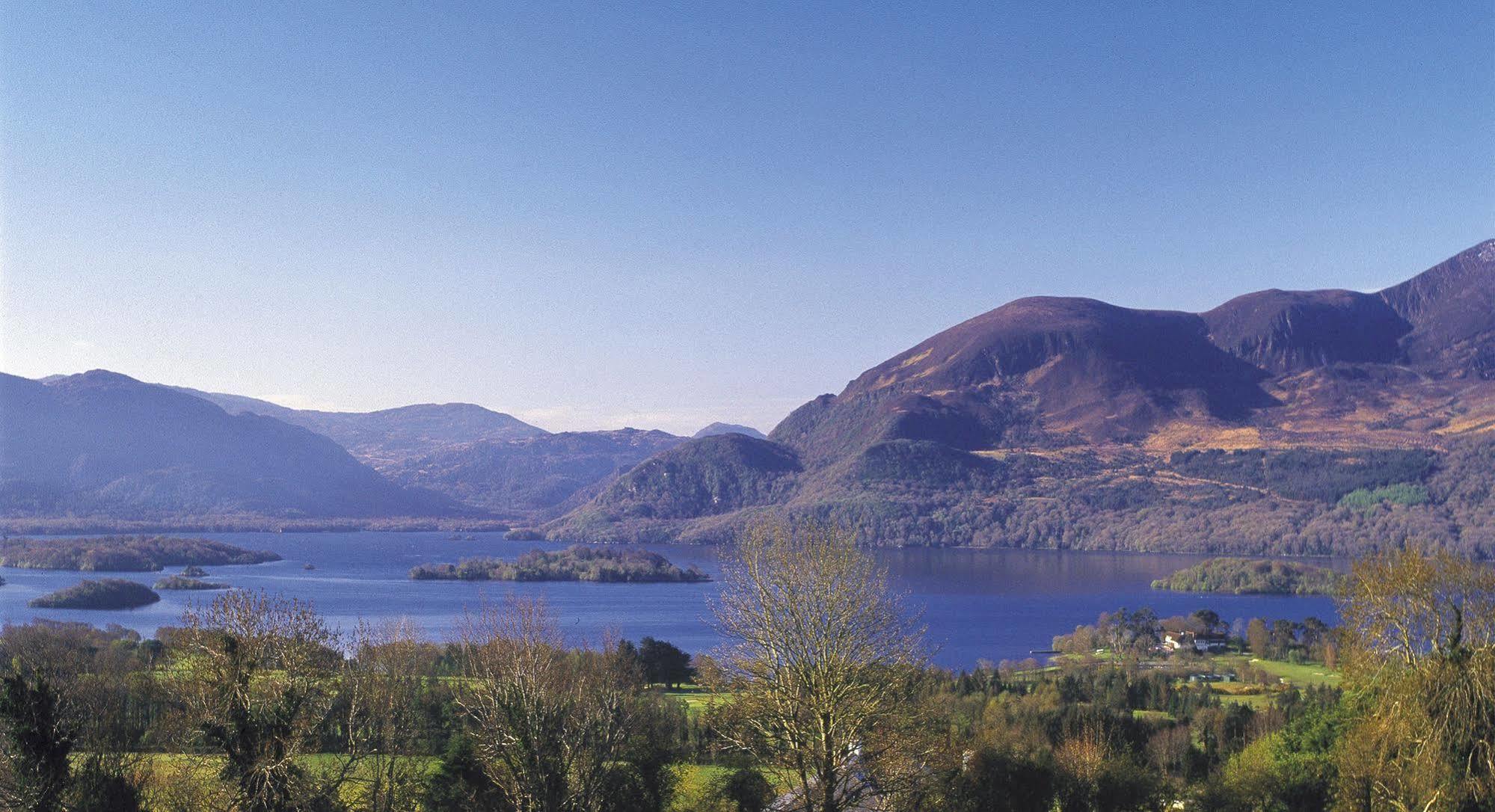 Aghadoe Heights Hotel & Spa キラーニー エクステリア 写真 View of Lough Ree
