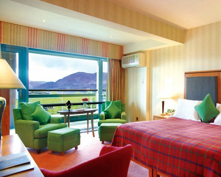 Aghadoe Heights Hotel & Spa キラーニー エクステリア 写真 A room at the Killarney International Hotel